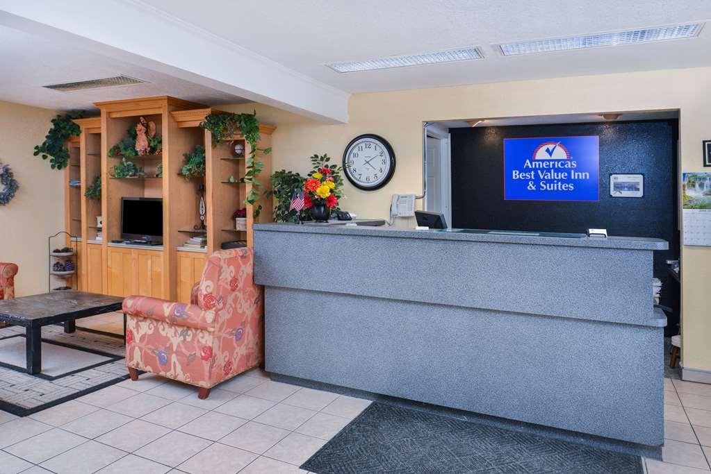Americas Best Value Inn & Suites - Bluffton Interior foto