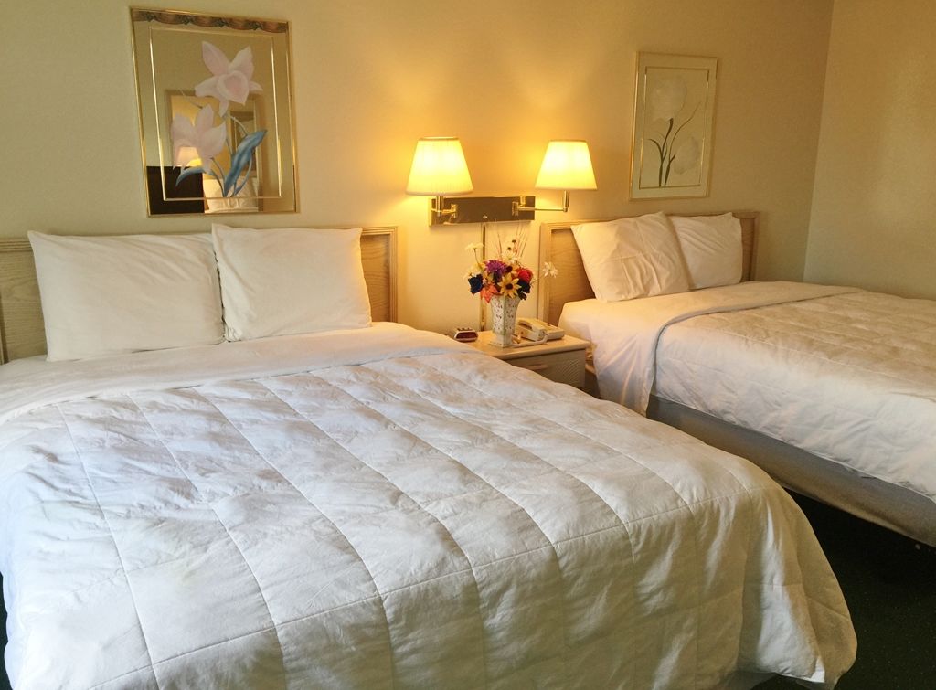 Americas Best Value Inn & Suites - Bluffton Quarto foto