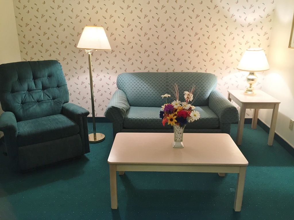 Americas Best Value Inn & Suites - Bluffton Quarto foto