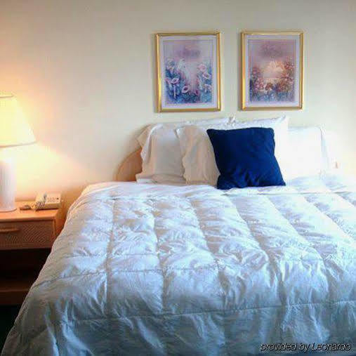Americas Best Value Inn & Suites - Bluffton Quarto foto