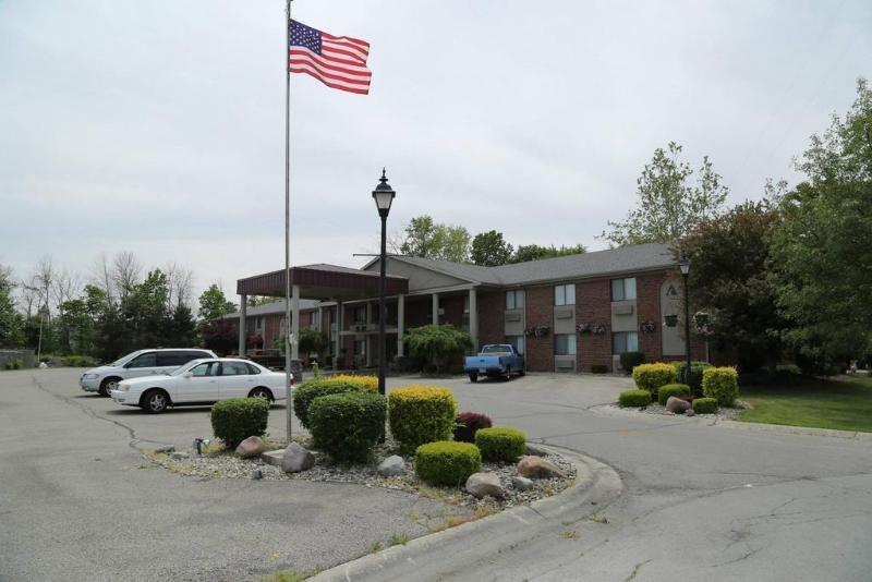 Americas Best Value Inn & Suites - Bluffton Exterior foto